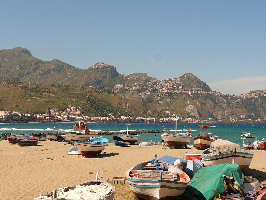B&B Villa Palici Giardini-Naxos Exterior foto